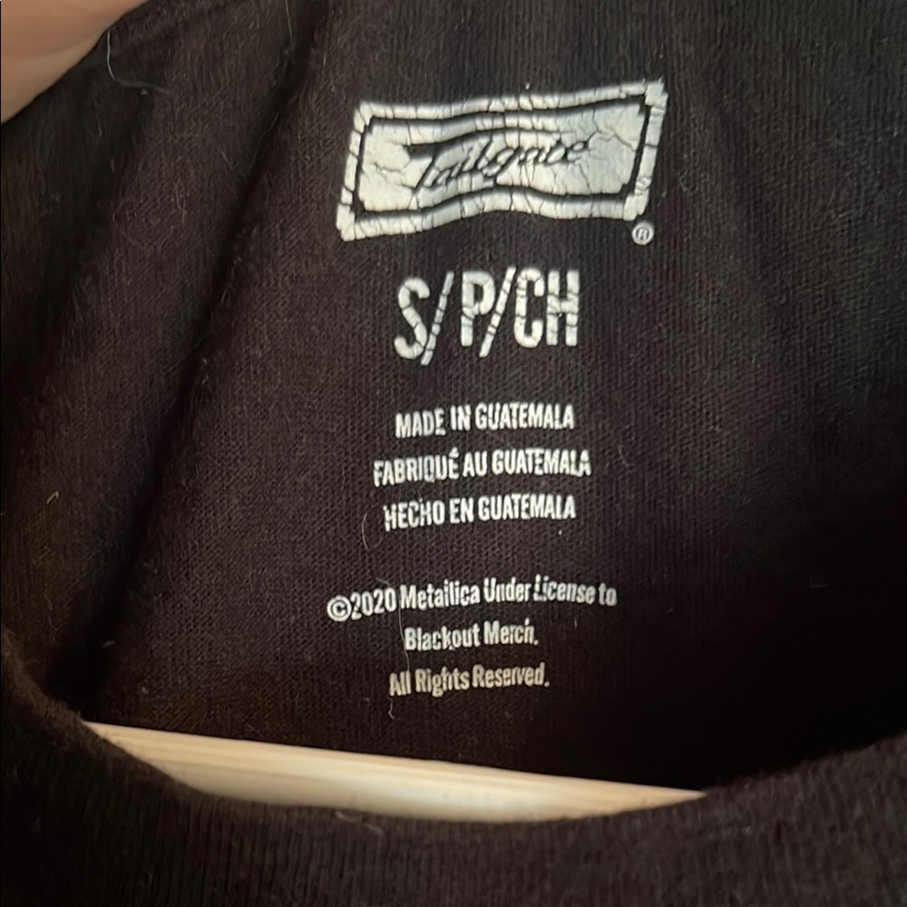 Metallica Black Short Sleeve Tee - Picture 2 of 4